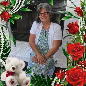 Meet your Posher, Anamaria